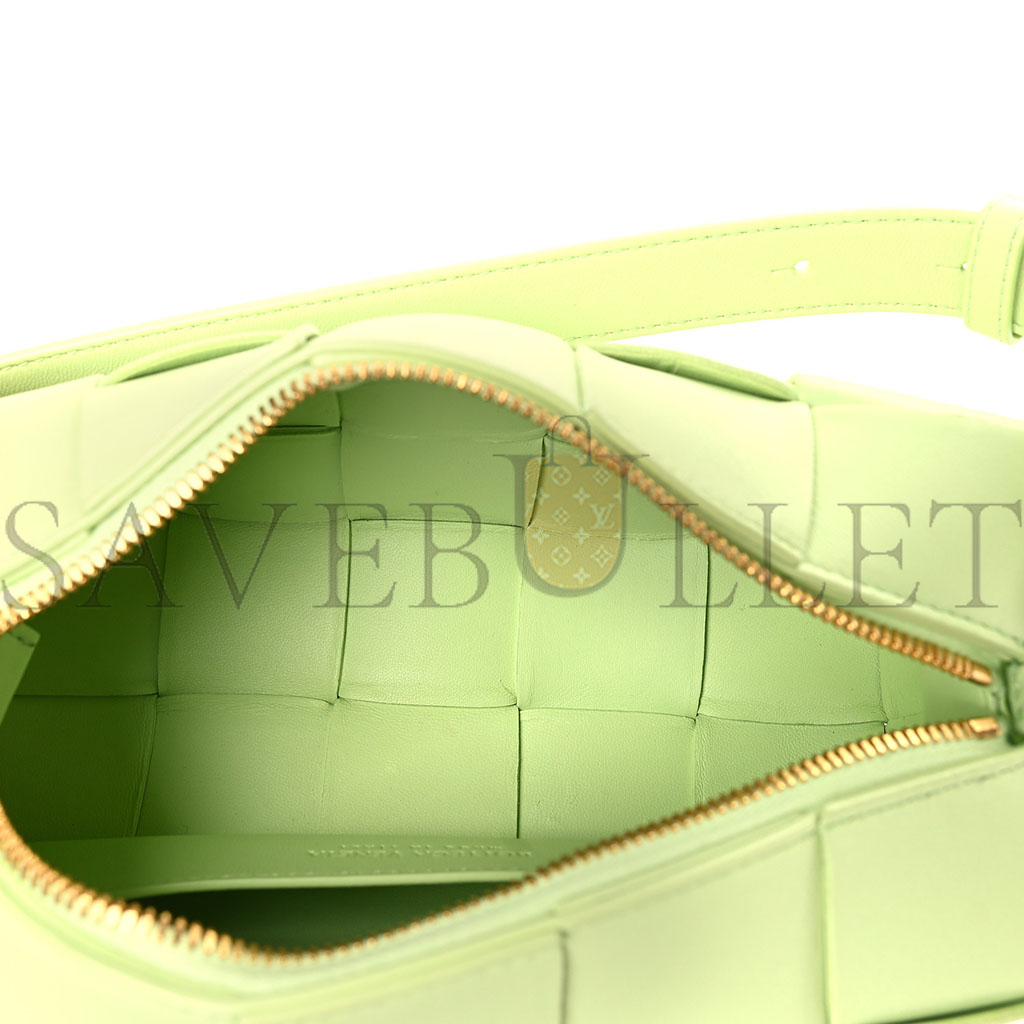 BOTTEGA VENETA LAMBSKIN MAXI INTRECCIATO SMALL BRICK CASSETTE BAG FENNEL (23*10*10cm)