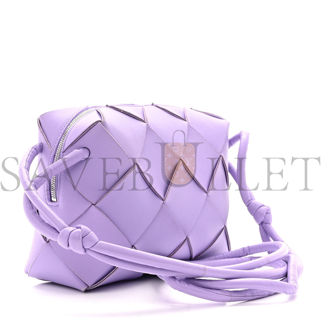 BOTTEGA VENETA LAMBSKIN MAXI INTRECCIATO SMALL CASSETTE CAMERA BAG WISTERIA (22*14*7cm)