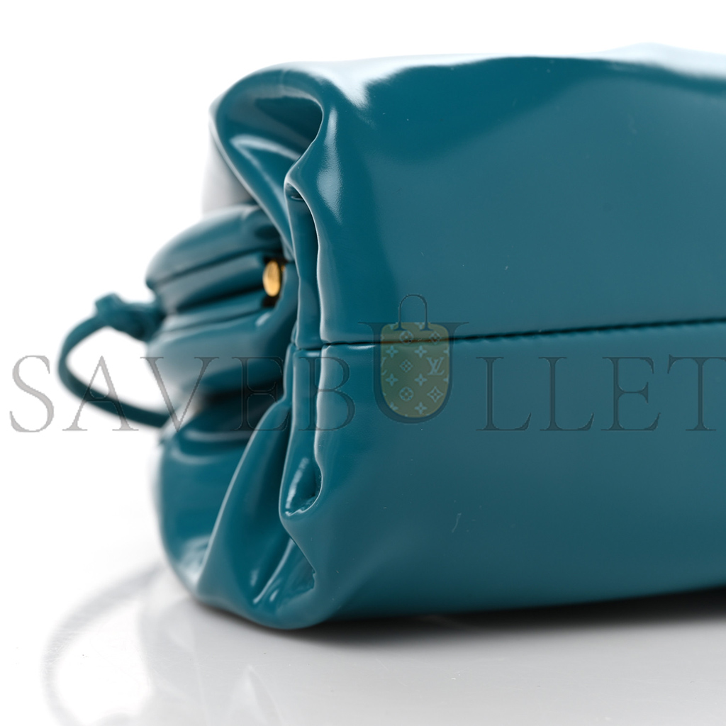 BOTTEGA VENETA CALFSKIN MINI POUCH BLASTER (22*12*5cm)