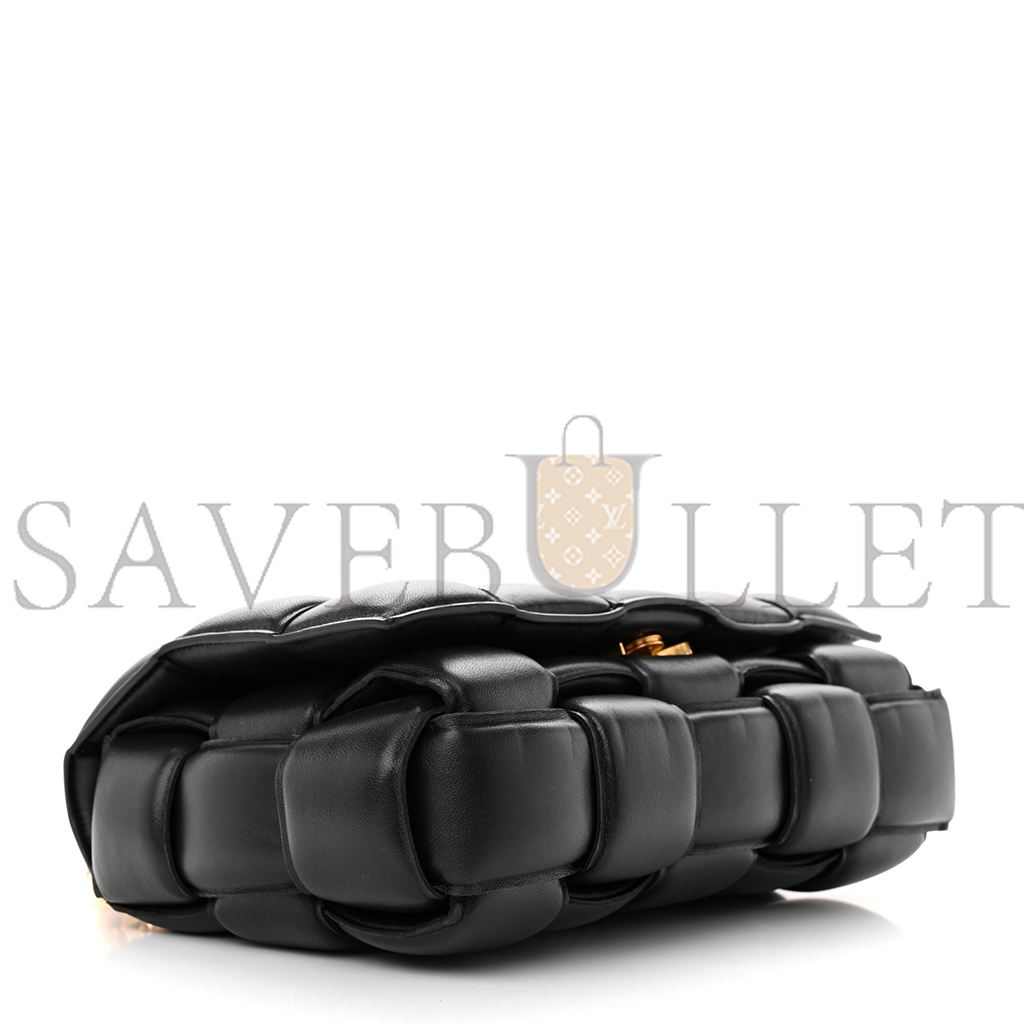 BOTTEGA VENETA LAMBSKIN MAXI INTRECCIO PADDED CHAIN CASSETTE CROSSBODY BAG BLACK (27*18*8cm)