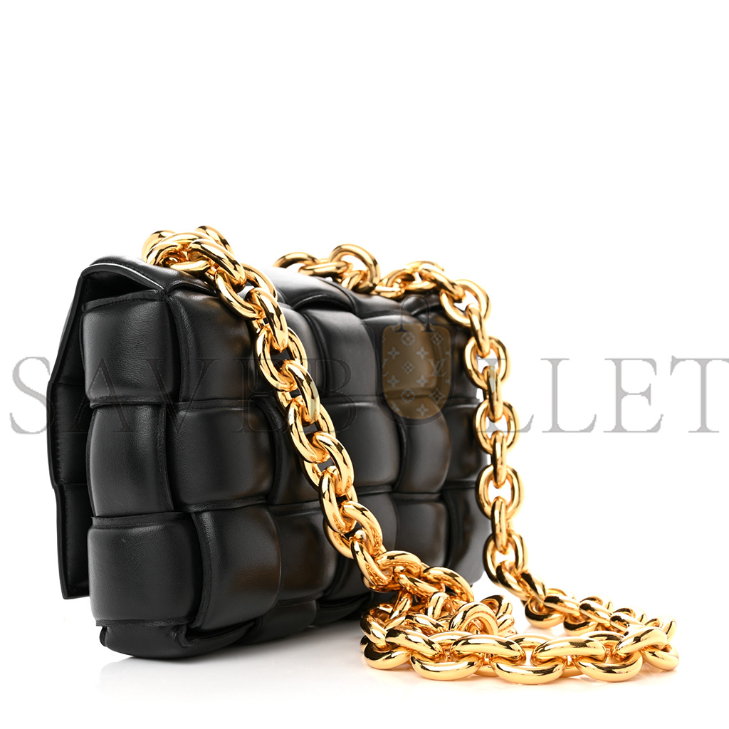 BOTTEGA VENETA LAMBSKIN MAXI INTRECCIO PADDED CHAIN CASSETTE CROSSBODY BAG BLACK (27*18*8cm)