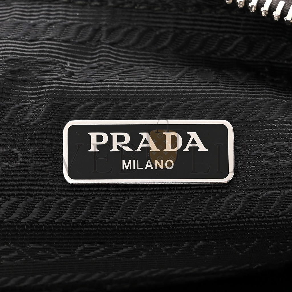 PRADA NYLON RE-EDITION 2005 SHOULDER BAG BLACK 1BH204 (22*17*6cm)