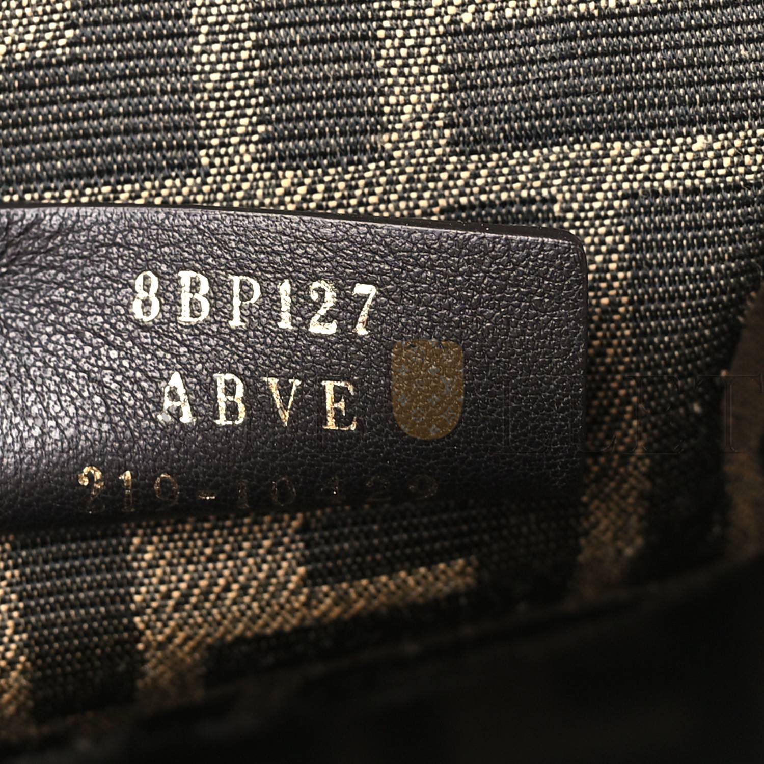 FENDI SHINY NAPPA MEDIUM FENDI FIRST BLACK (32.5*23.5*15cm)