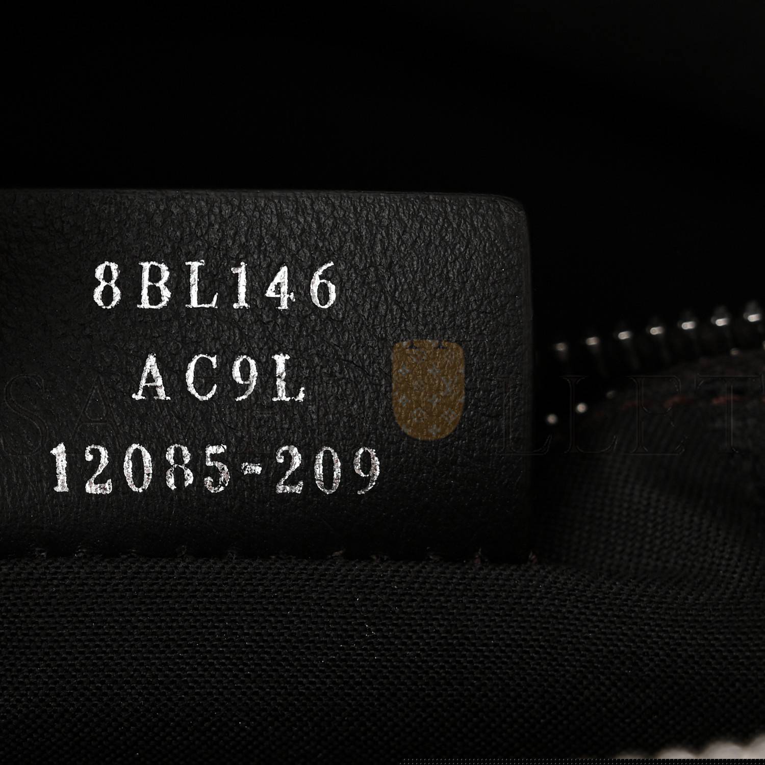 FENDI VITELLO KING LOGO EMBOSSED MEDIUM BY THE WAY BOSTON BAG CUOIO (28*19*13cm)