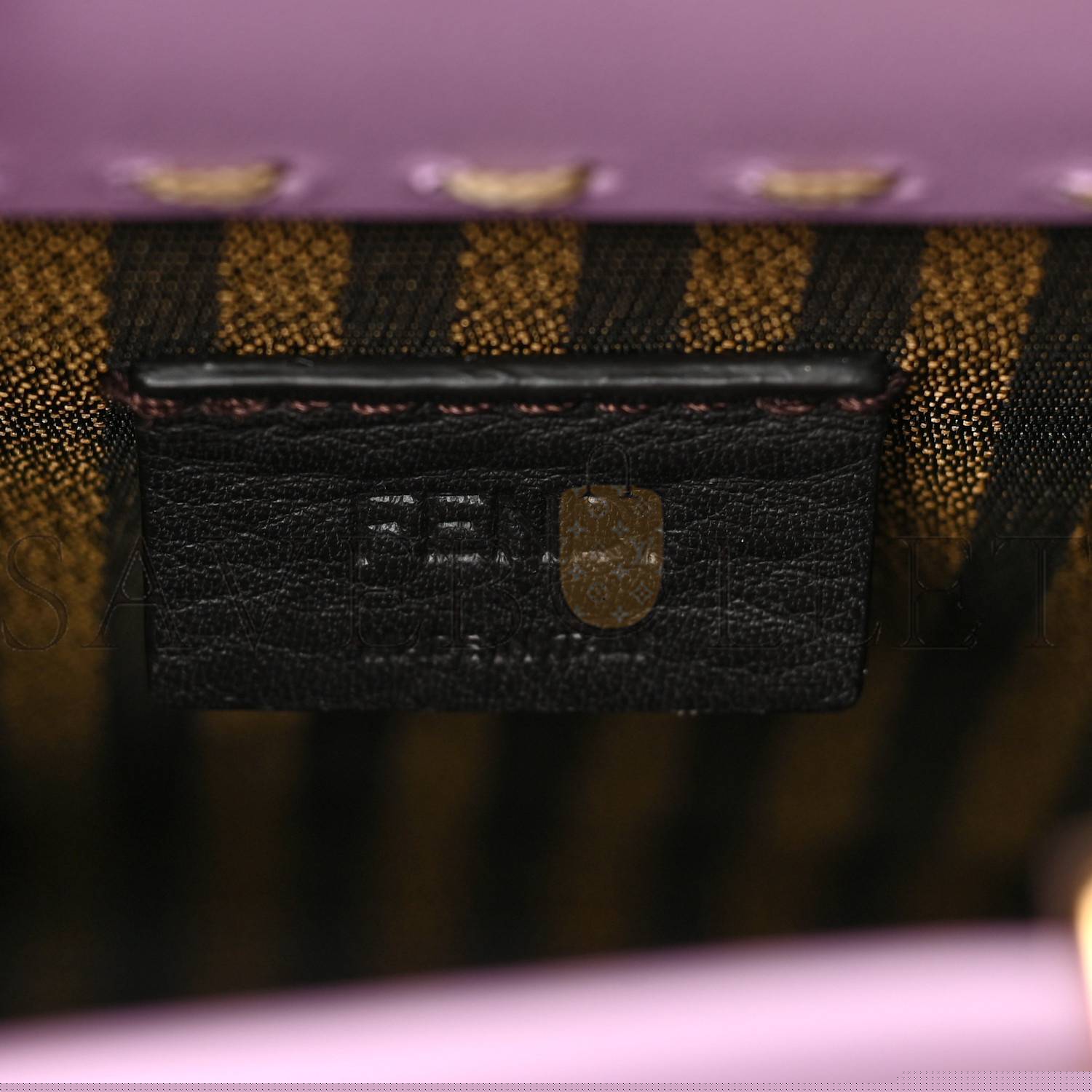 FENDI VITELLO KING PLEXIGLASS LOGO EMBOSSED MINI FENDI SUNSHINE SHOPPER TOTE LAVANDA (18*13*6cm)