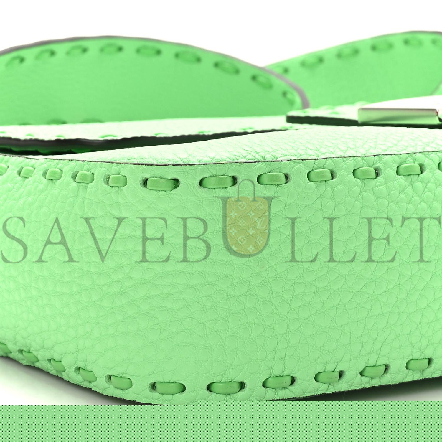 FENDI CUOIO ROMA SELLERISSIMA NAPPA SINTETICA TAPE STITCH BAGUETTE EDAMAME (27*15*6cm)