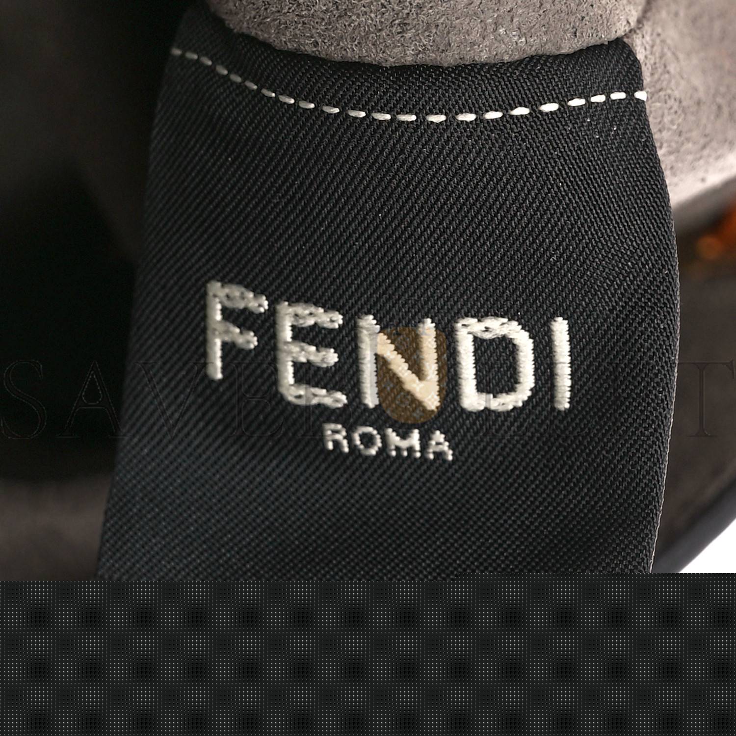 FENDI VITELLO LIBERTY F IS FENDI FF 1974 EMBOSSED MINI MON TRESOR BUCKET BAG BRANDY (20*13*11cm)