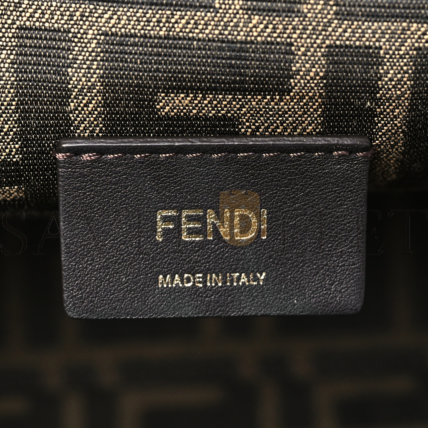 FENDI SHINY NAPPA MEDIUM FENDI FIRST BLACK (32.5*23.5*15cm)