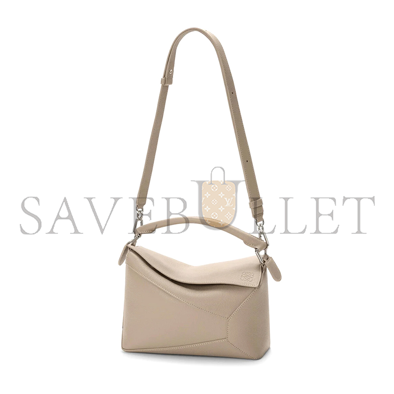 LOEWE SMALL PUZZLE EDGE BAG IN SOFT GRAINED CALFSKIN A510P60XAW (24*16.5*10.5cm)
