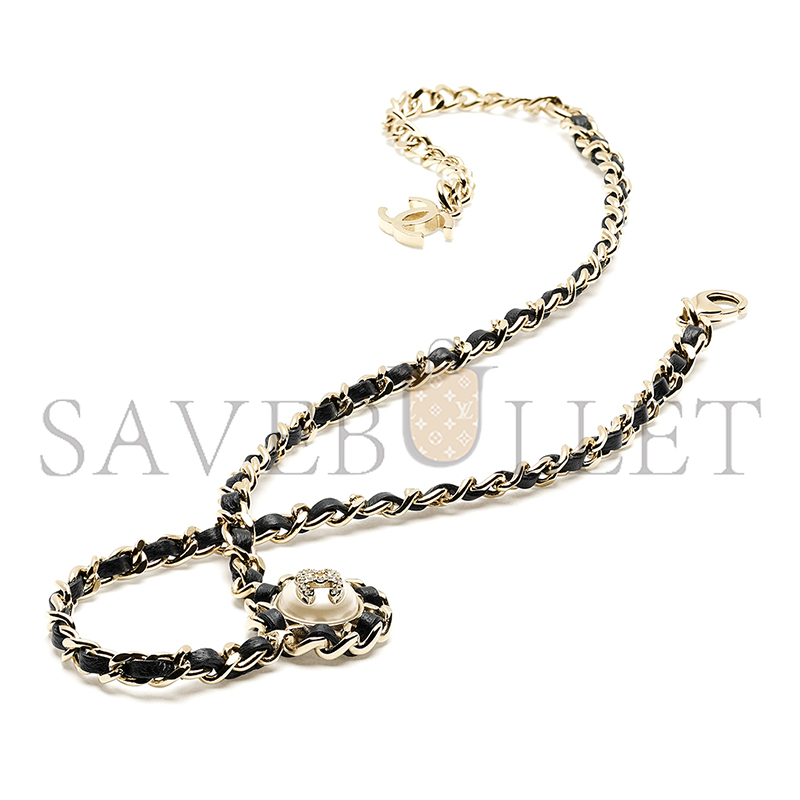 CHANEL NECKLACE METAL, LAMBSKIN, RESIN & DIAMANTÉ GOLD, BLACK, PEARLY WHITE & CRYSTAL ABG560