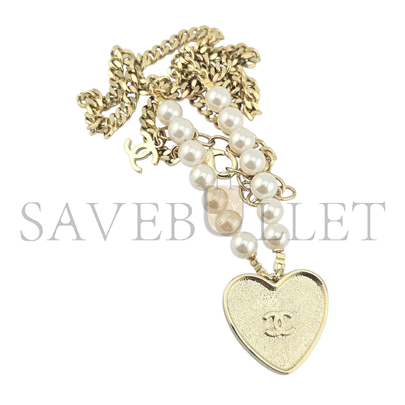CHANEL CC BLACK ENAMEL HEART NECKLACE