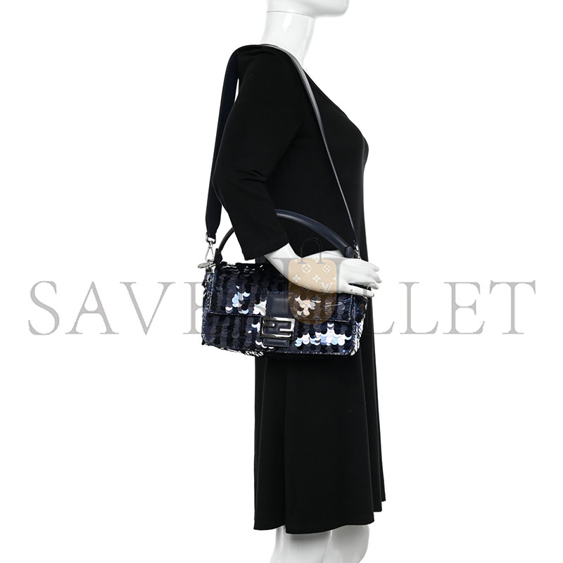 FENDI BAGUETTE BAG (27*15*6cm)