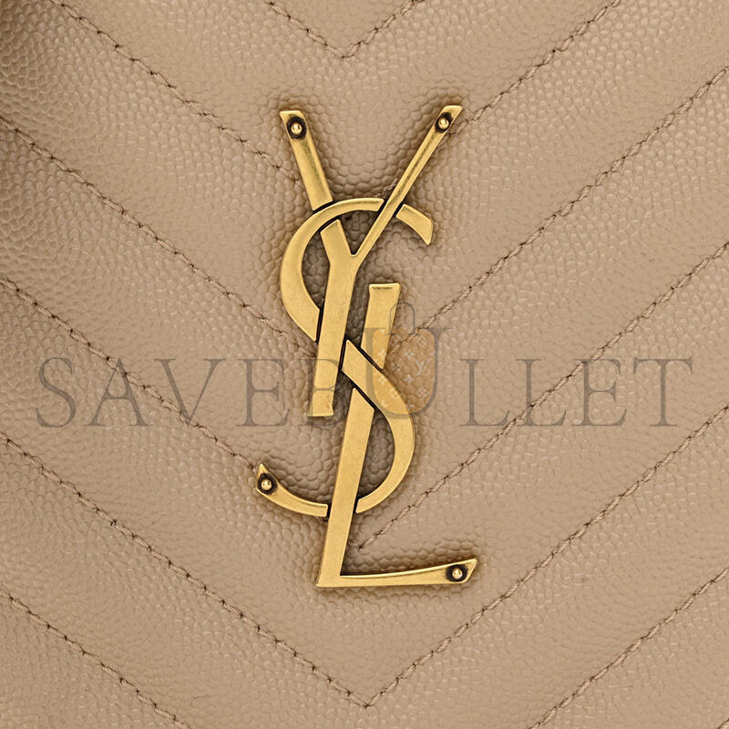 YSL VINYLE ROUND CAMERA BAG IN CHEVRON-QUILTED GRAIN DE POUDRE EMBOSSED LEATHER 6104361GF072721 (17*17*5.5cm)