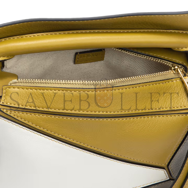 LOEWE MINI PUZZLE EDGE BAG IN CLASSIC CALFSKIN A510S21X55-4025 (18*12.5*8cm)