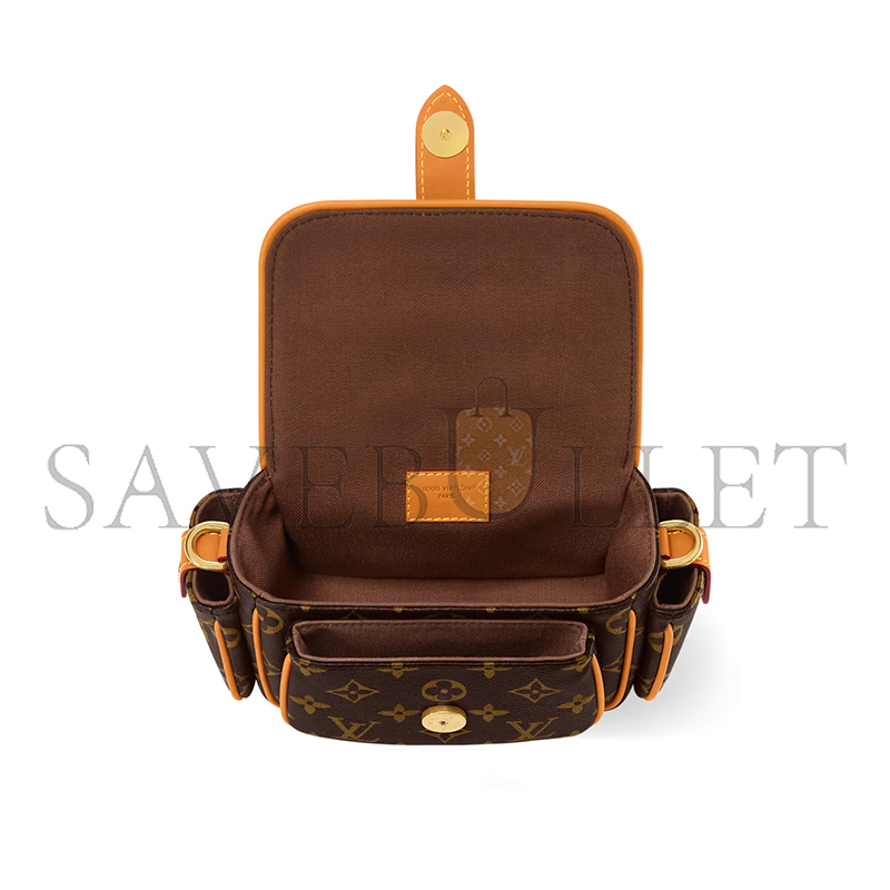 LOUIS VUITTON CARGO WEARABLE WALLET M14742 (23*14*10cm)