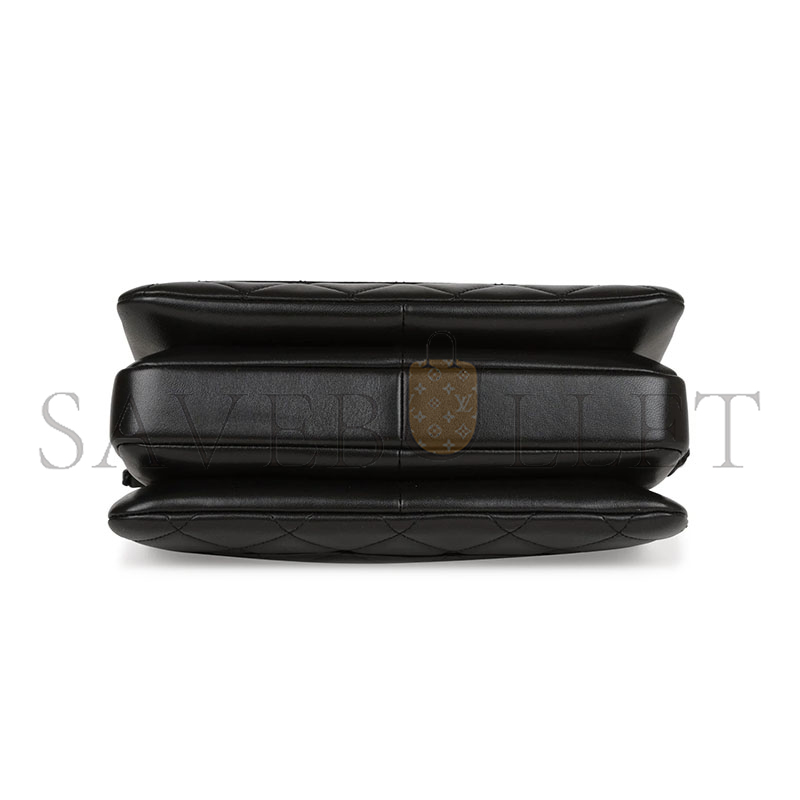 CHANEL LAMBSKIN QUILTED LARGE TRENDY CC BAG 1622540 (32*27*16cm)