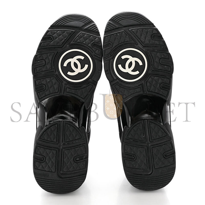 CHANEL FABRIC CALFSKIN SUEDE CC SNEAKERS 1211339
