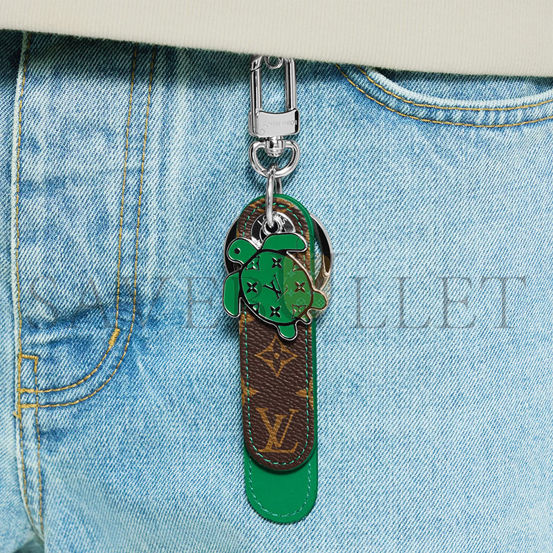 LOUIS VUITTON DRAGONNE TAB KEY HOLDER AND BAG CHARM M02564