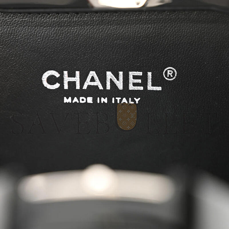 CHANEL CAMELLIA DIAMOND BAG (19*17*7cm)
