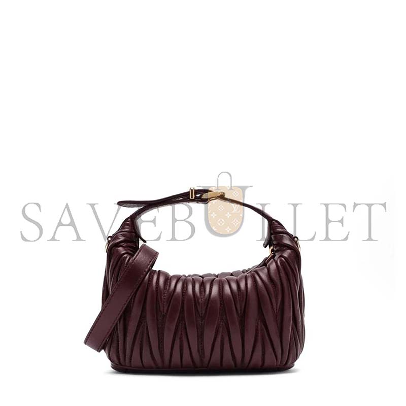 MIU MIU QUILTED NAPPA LEATHER POUCH 5NE026 (15*8.5*8cm)