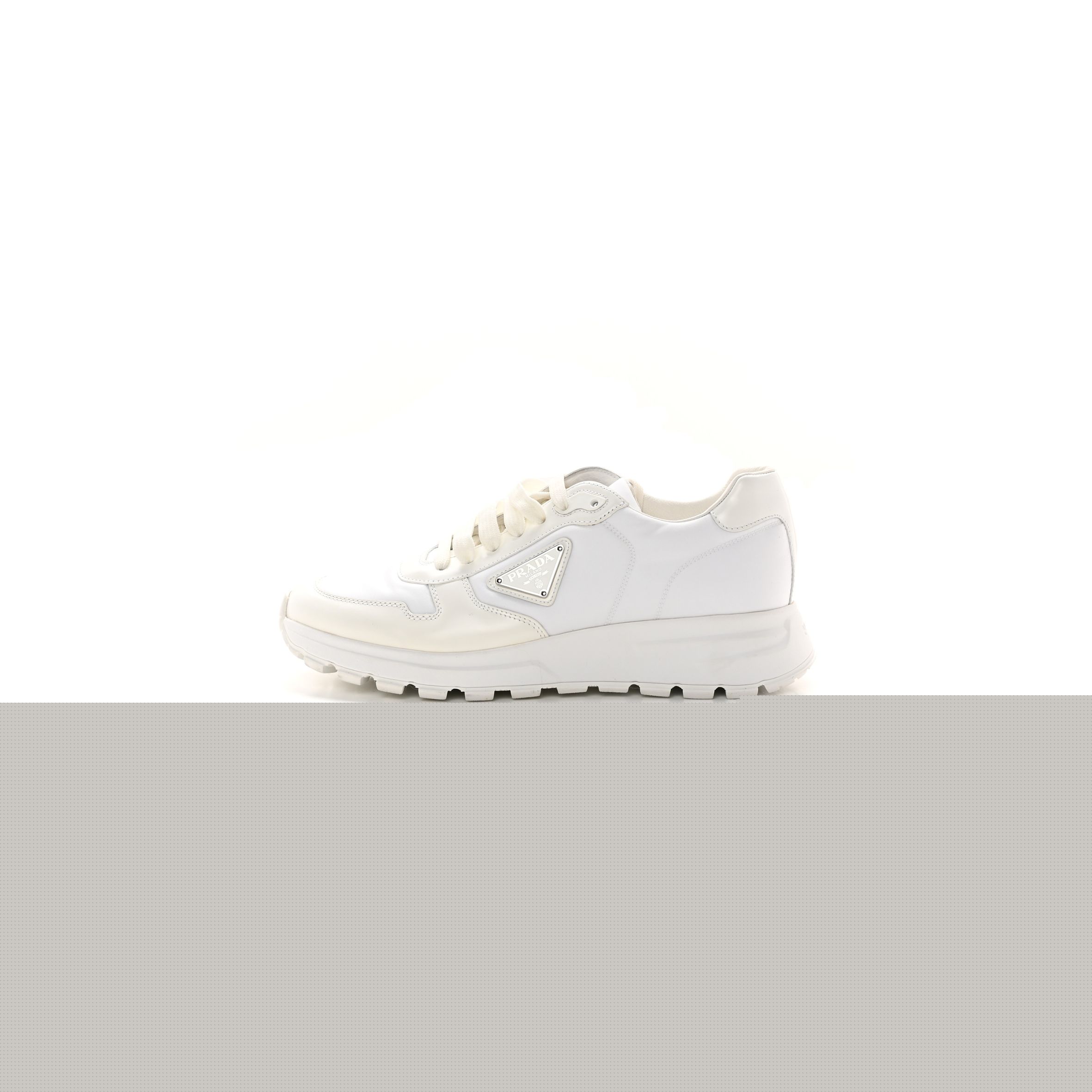 PRADA RE-NYLON SPAZZOLATO METAL TRIANGLE LOGO MENS PRAX 01 45MM SNEAKERS 8 WHITE