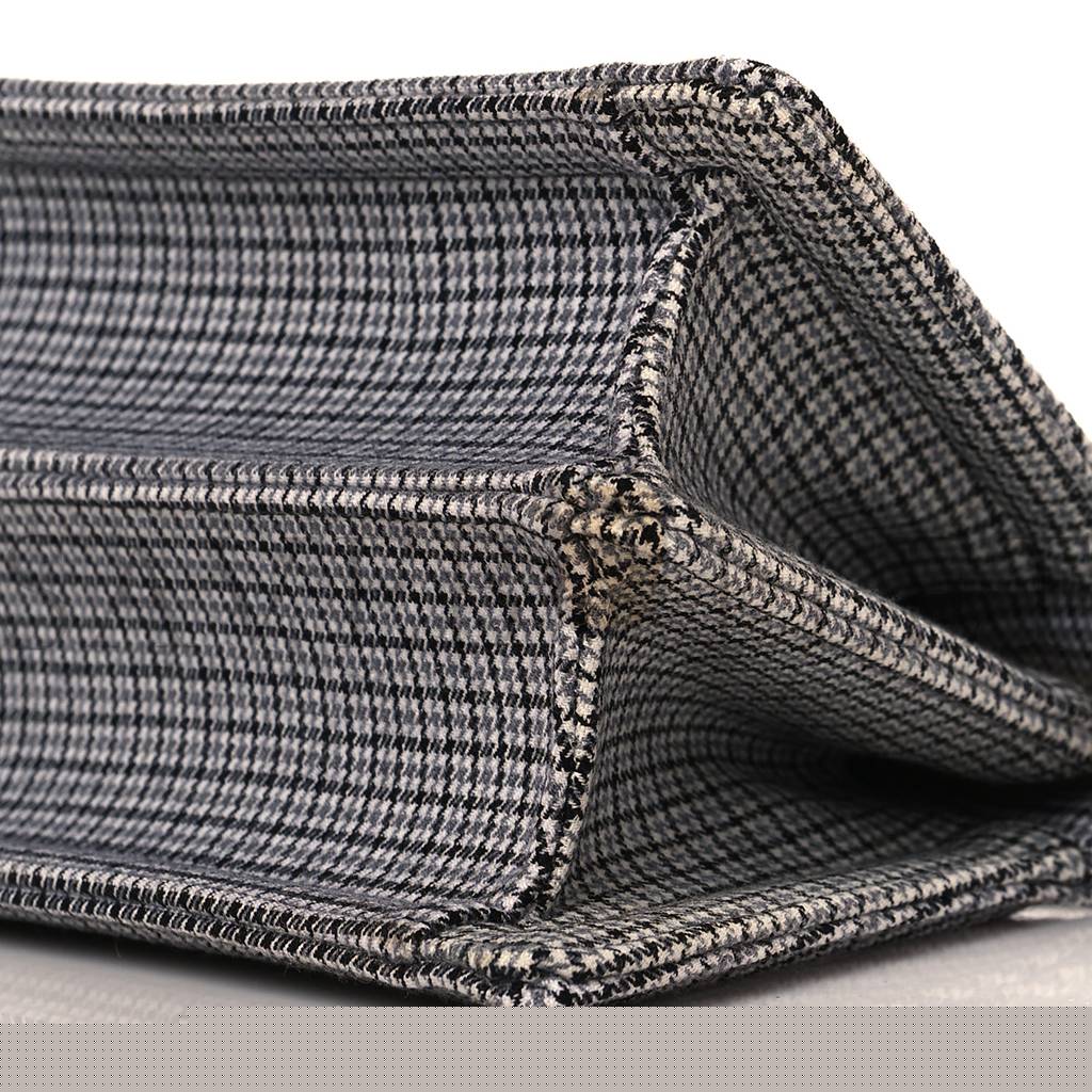 FENDI WOOL FABRIC JACQUARD CUOIO HOUNDSTOOTH FF 1974 PETITE PEEKABOO I SEE U SATCHEL GREY BLACK (20*15*11cm)