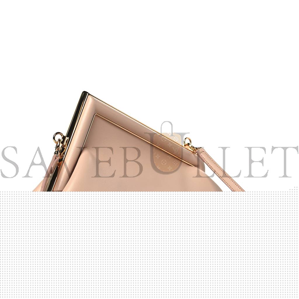 FENDI SHINY NAPPA SMALL FENDI FIRST POUDRE (26*18*9.5cm)