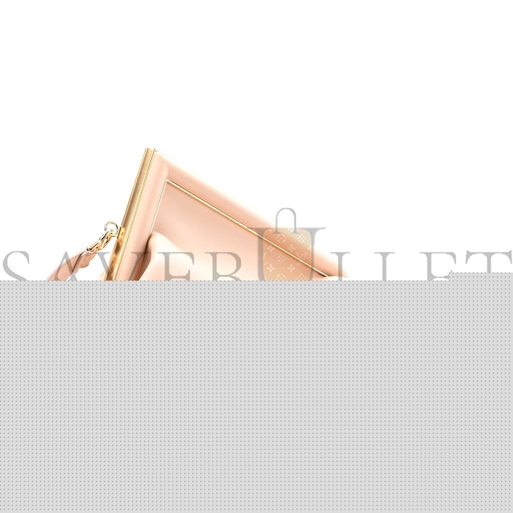 FENDI SHINY NAPPA MEDIUM FENDI FIRST POUDRE (32.5*23.5*15cm)