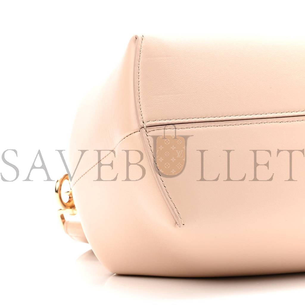 FENDI SHINY NAPPA MEDIUM FENDI FIRST POUDRE (32.5*23.5*15cm)