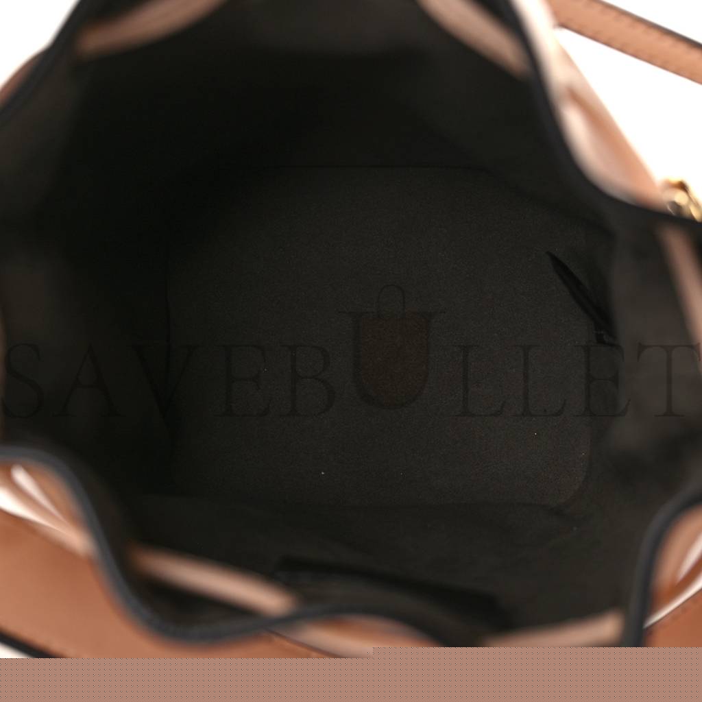 FENDI VITELLO KING F IS FENDI LOGO EMBOSSED MINI MON TRESOR BUCKET BAG LIGHT ROSE (11*10*10cm)