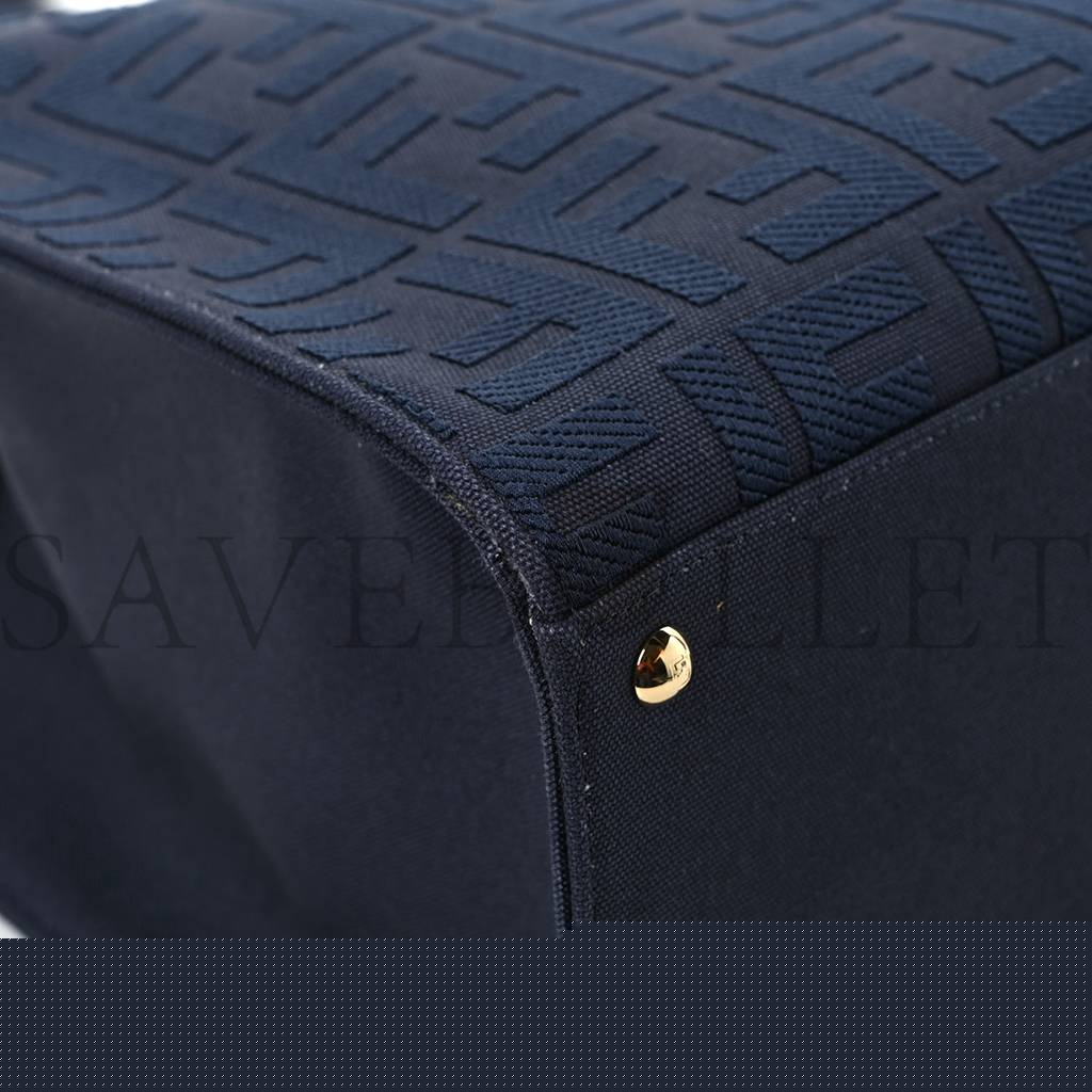 FENDI CANVAS VITELLO KING FF EMBROIDERED MEDIUM PEEKABOO X-TOTE BLUE (41*29*15cm)