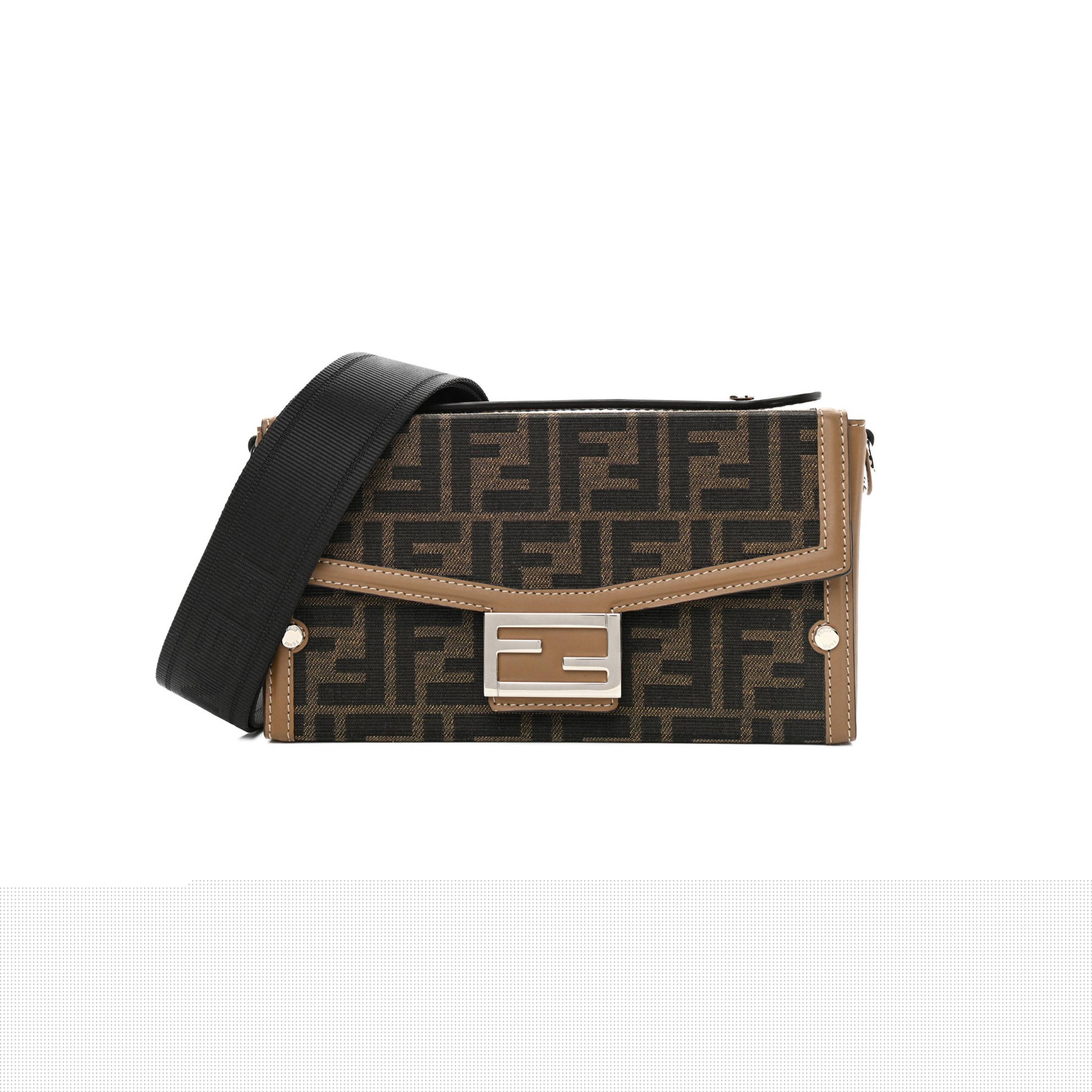 FENDI RECYCLED FABRIC JACQUARD VITELLO KING FF 1974 BAGUETTE SOFT TRUNK TOBACCO MORO SAND (21*15*6cm)