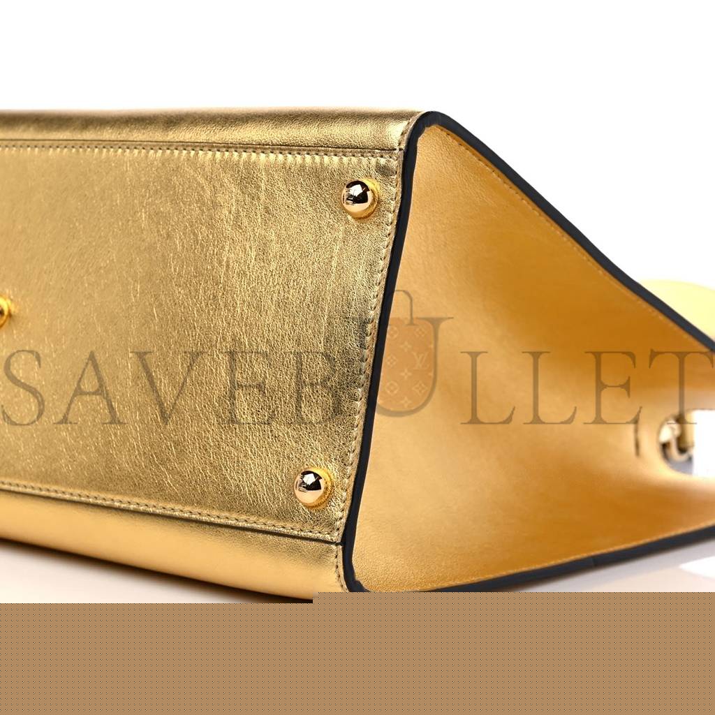 FENDI VITELLO CATALAN MIRROR PLEXIGLASS LOGO EMBOSSED MEDIUM FENDI SUNSHINE SHOPPER TOTE GOLD (36*30*14cm)