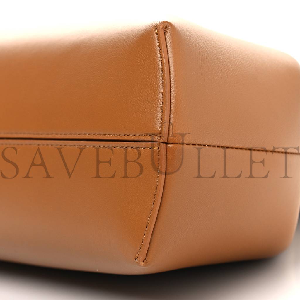 FENDI SHINY NAPPA MEDIUM FENDI FIRST CARAMELLO (32.5*23.5*15cm)