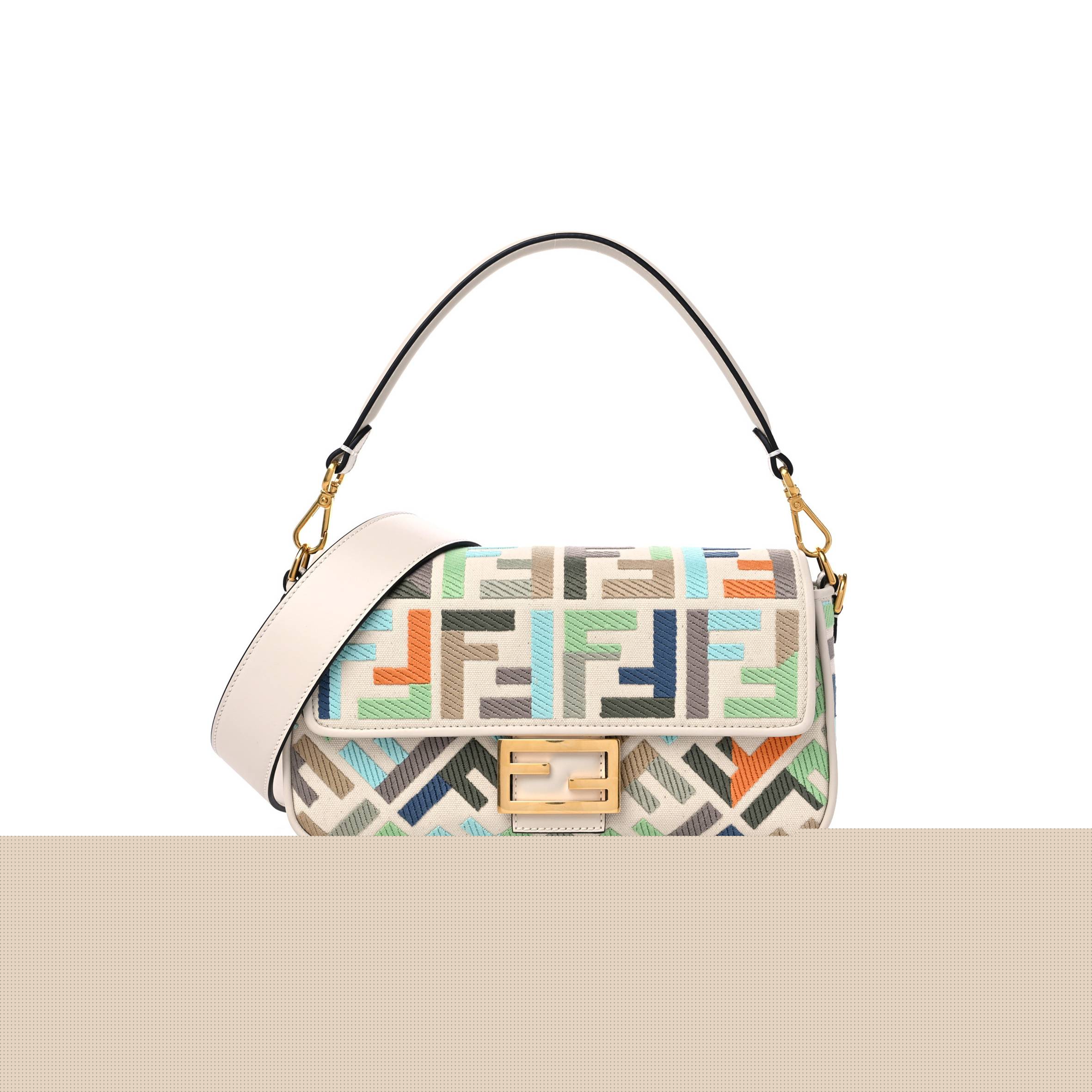 FENDI KUBAN CANVAS VITELLO KING FF EMBROIDERED BAGUETTE LATTE MULTICOLOR (27*13*6cm)