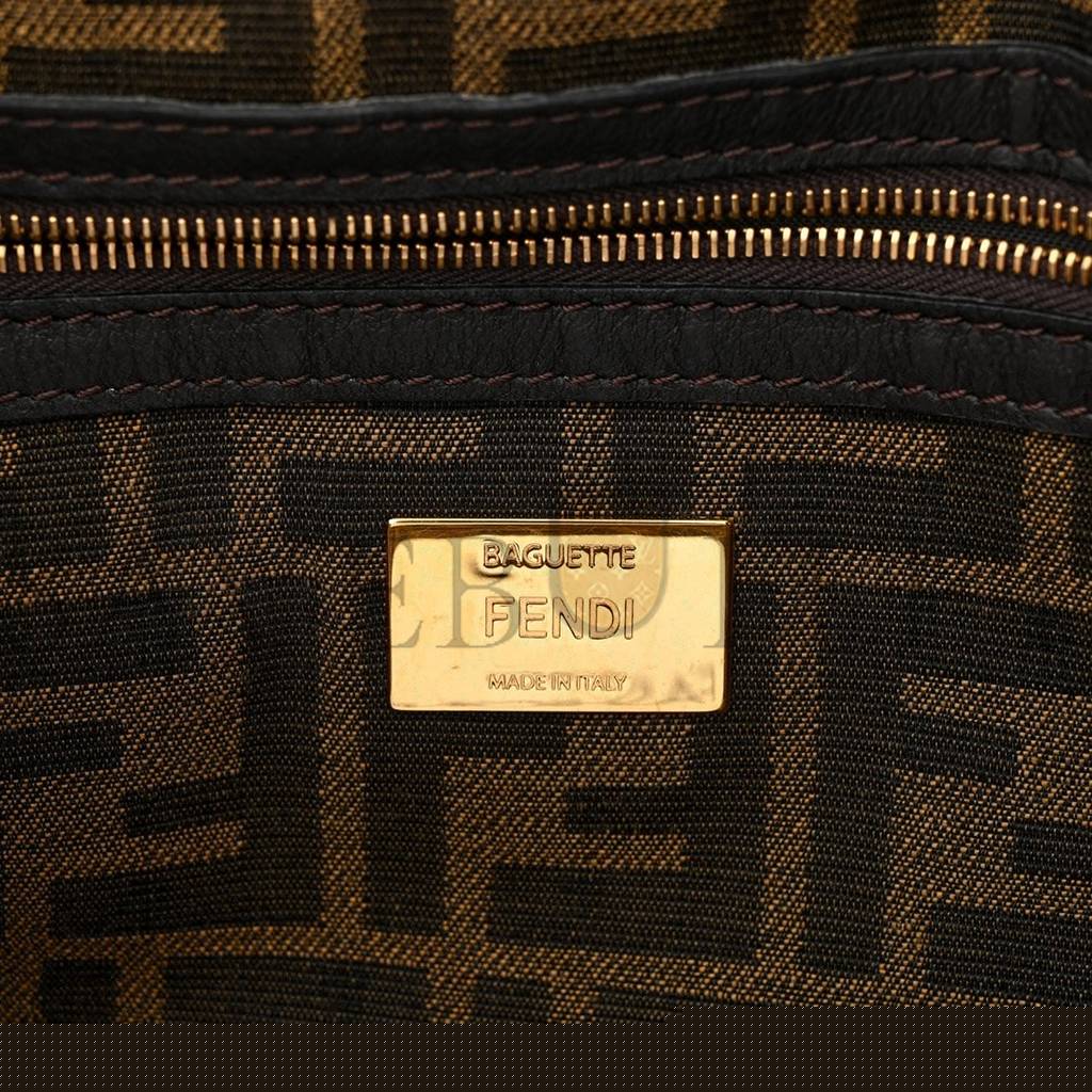 FENDI FABRIC JACQUARD FF 1974 MEDIUM BAGUETTE TOBACCO MORO BLACK (27*14*6cm)