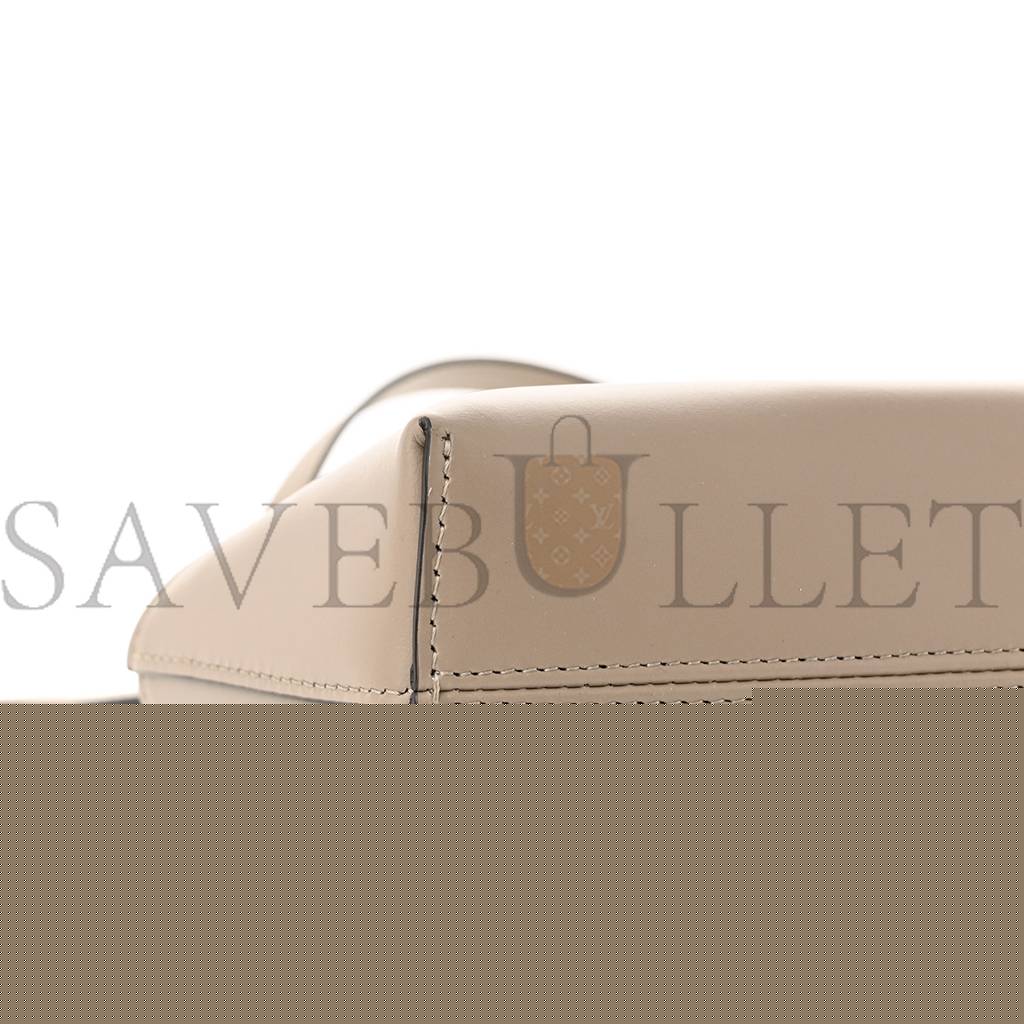 FENDI VITELLO KING PLEXIGLASS LOGO EMBOSSED MINI BY THE WAY TOP HANDLE BOSTON BAG TORTORA (18*11*8cm)